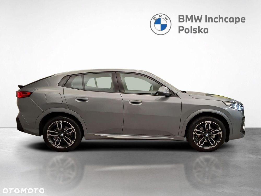 BMW iX2 - 7