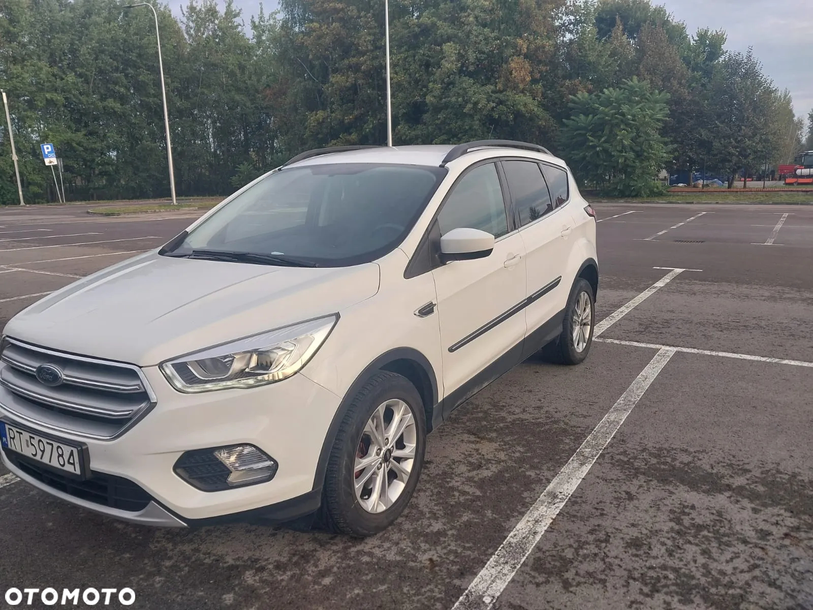 Ford Escape 2.0 EcoBoost AWD Titanium - 4
