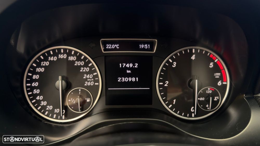 Mercedes-Benz A 180 d Style - 13