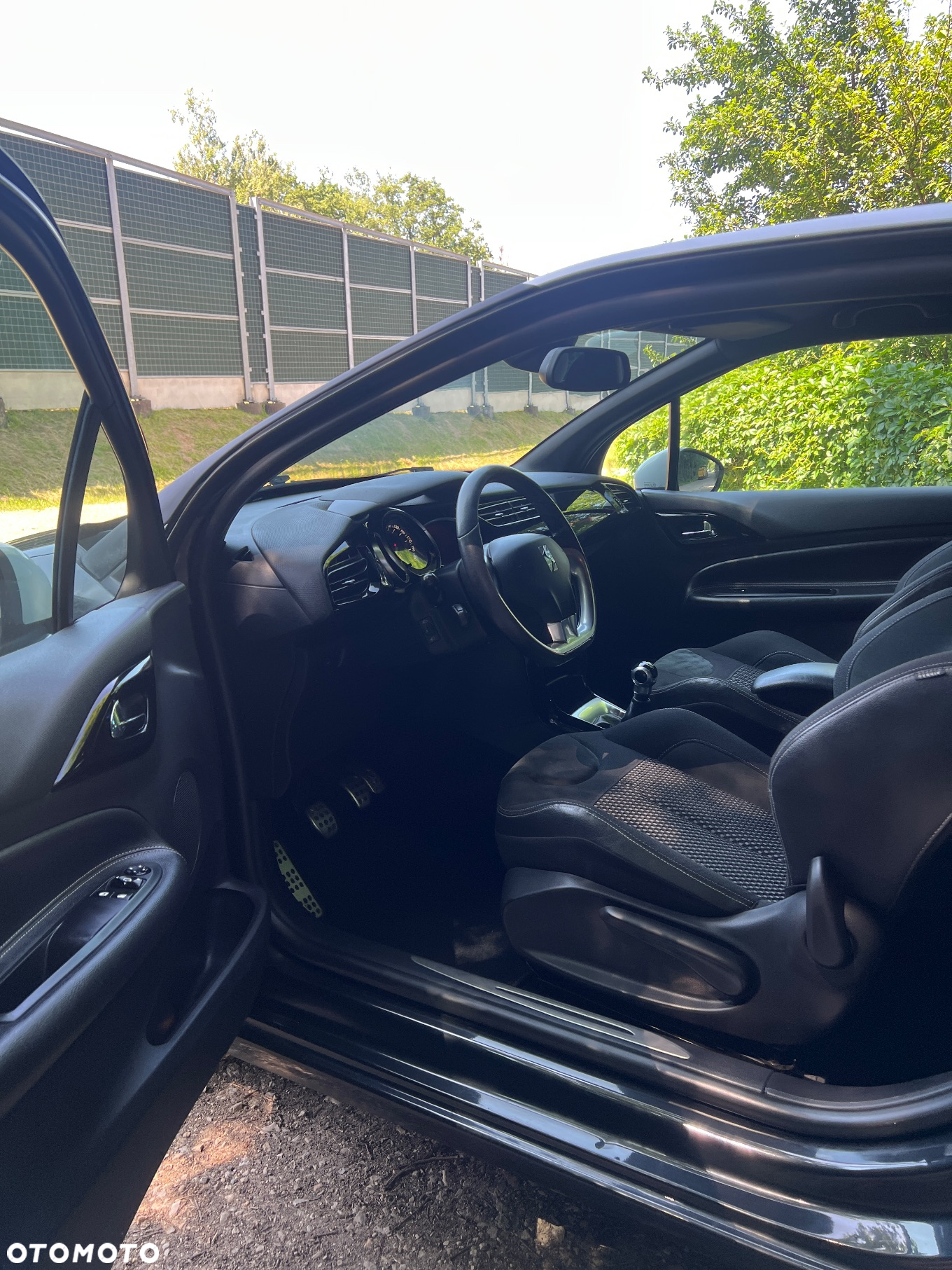 Citroën DS3 1.6 VTi SoChic - 10