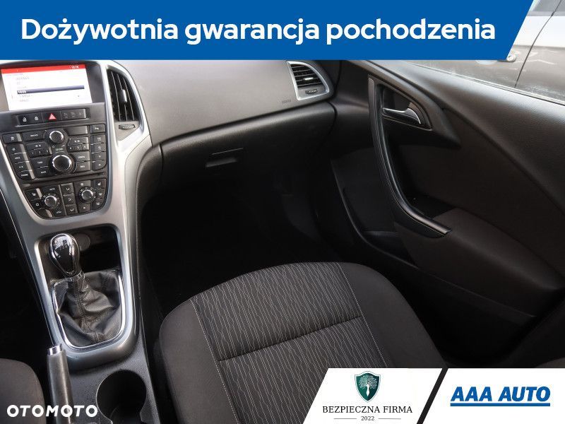 Opel Astra - 10
