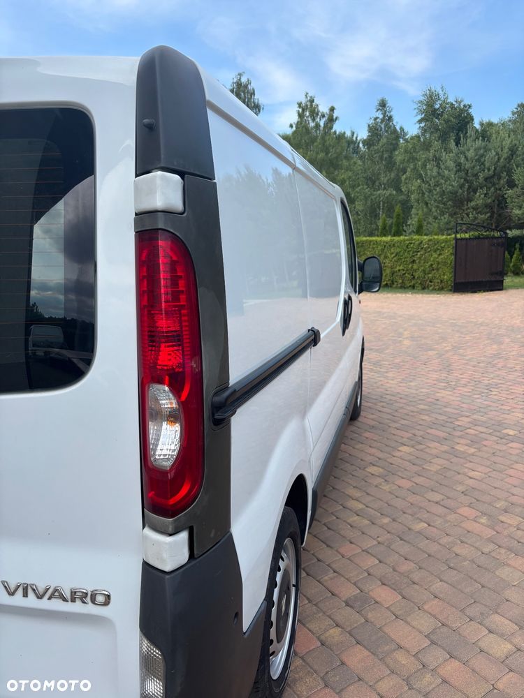 Opel Vivaro - 11