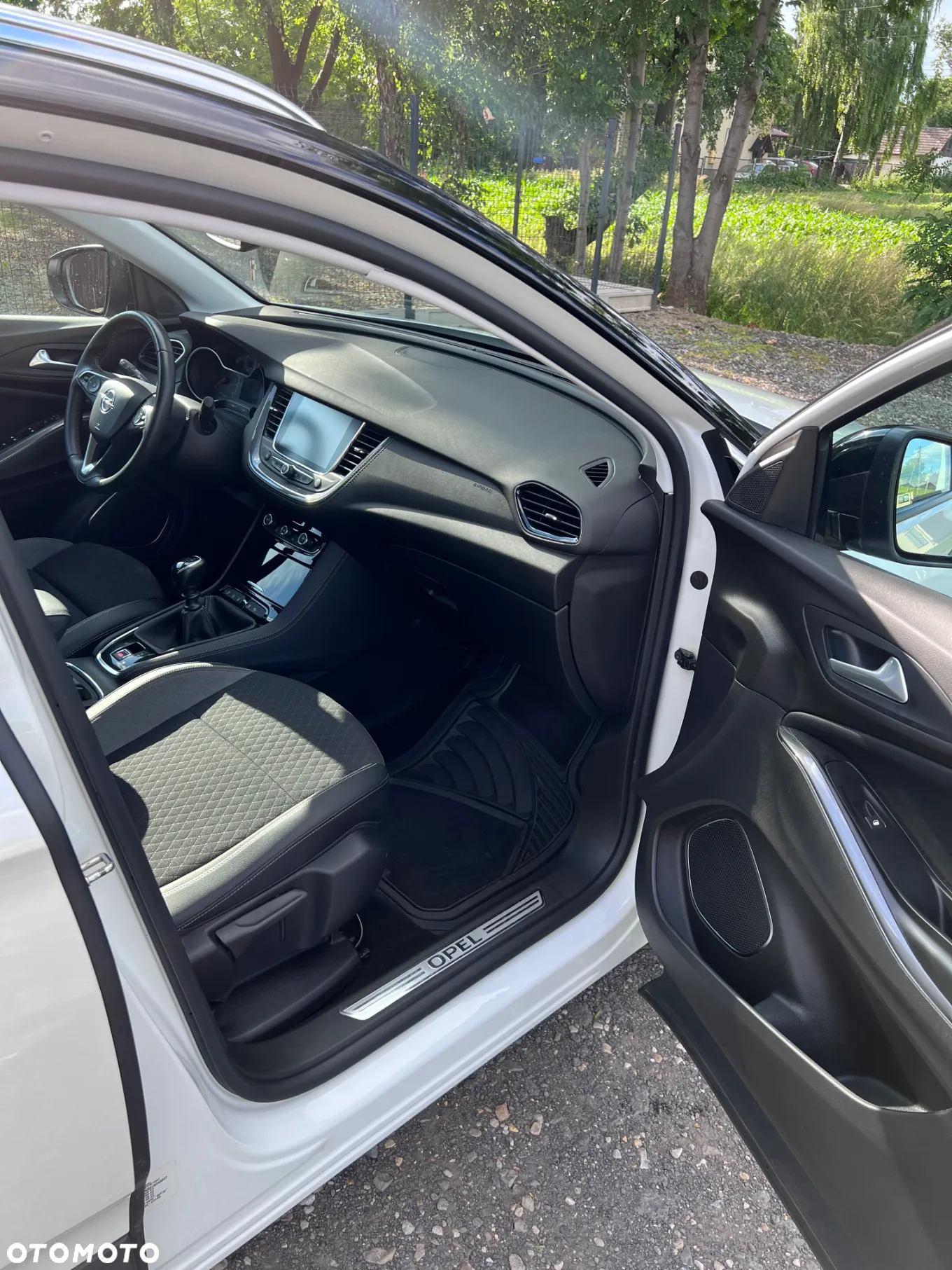Opel Grandland X 1.2 T GPF Innovation S&S - 14