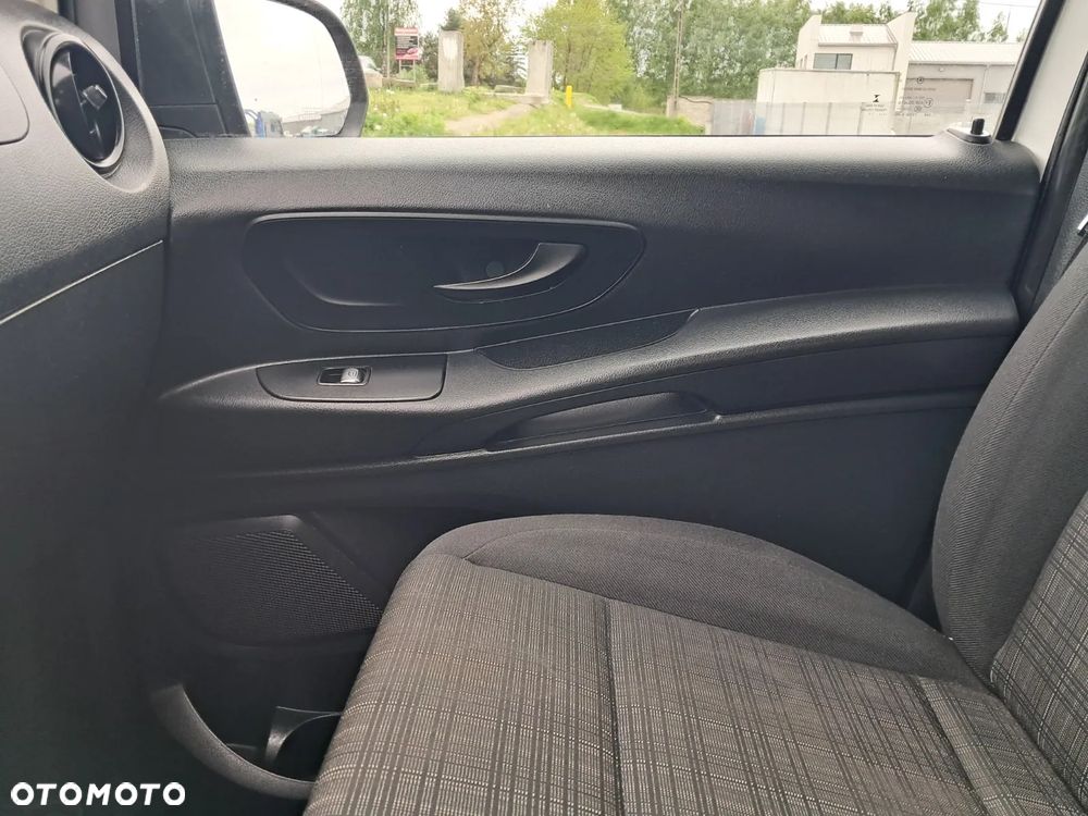 Mercedes-Benz Vito - 26