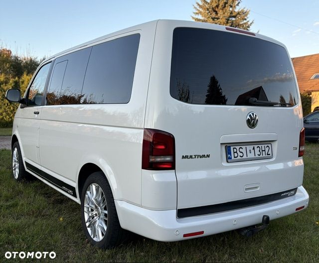 Volkswagen Multivan - 4
