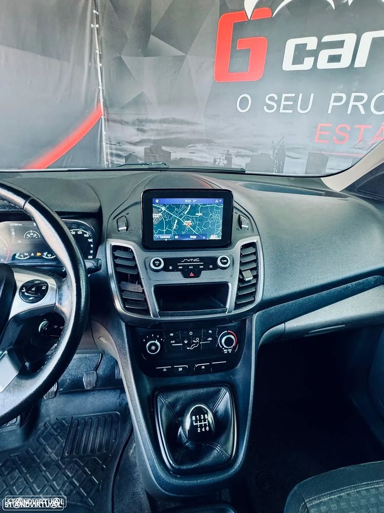 Ford Transit Connect - 23