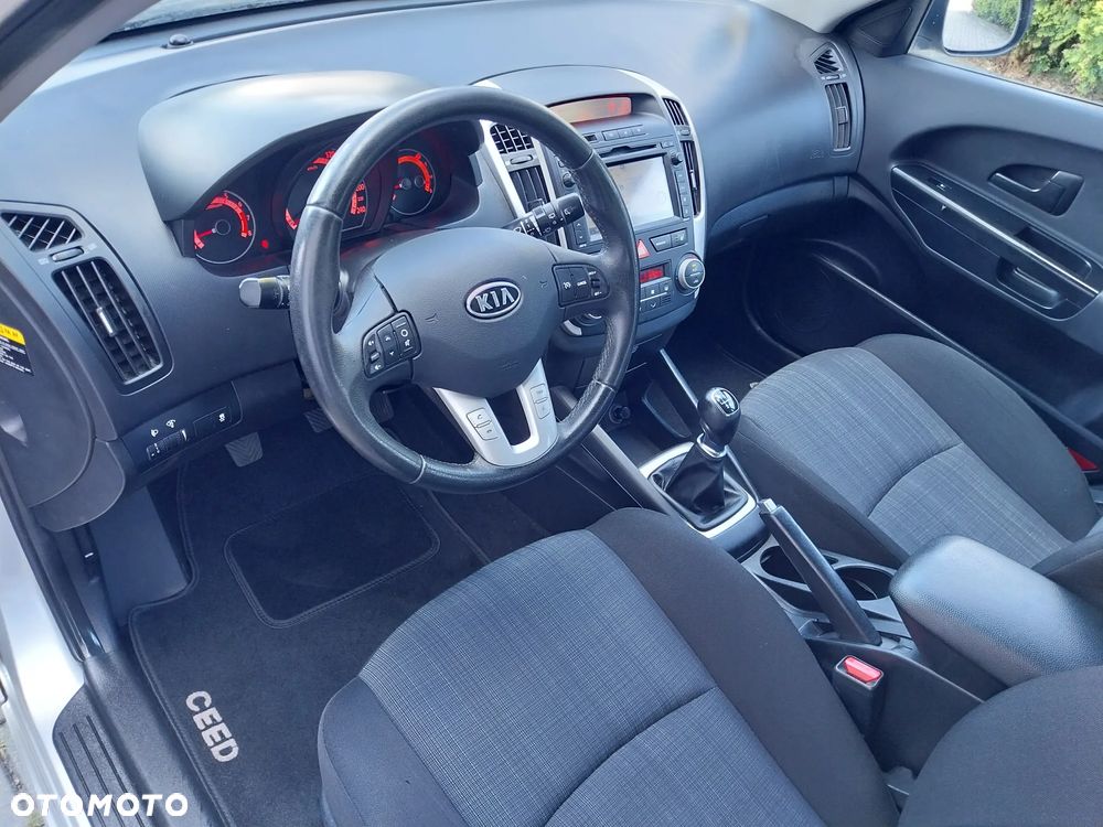 Kia Ceed 1.4 Optimum - 16