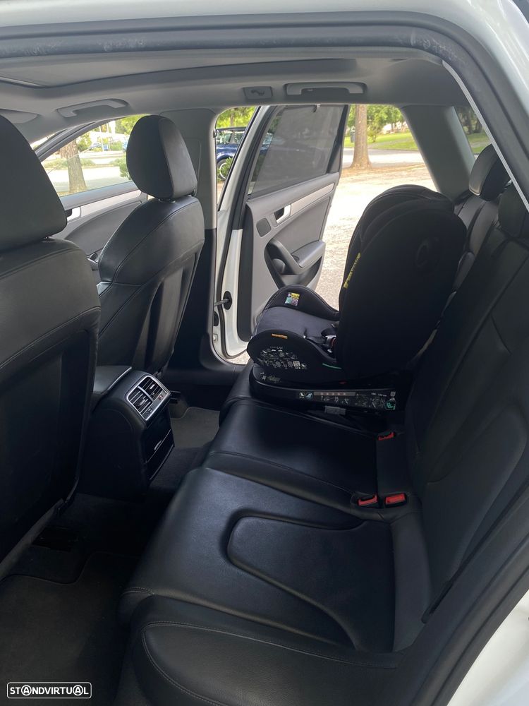 Audi A4 Avant 2.0 TDI - 8