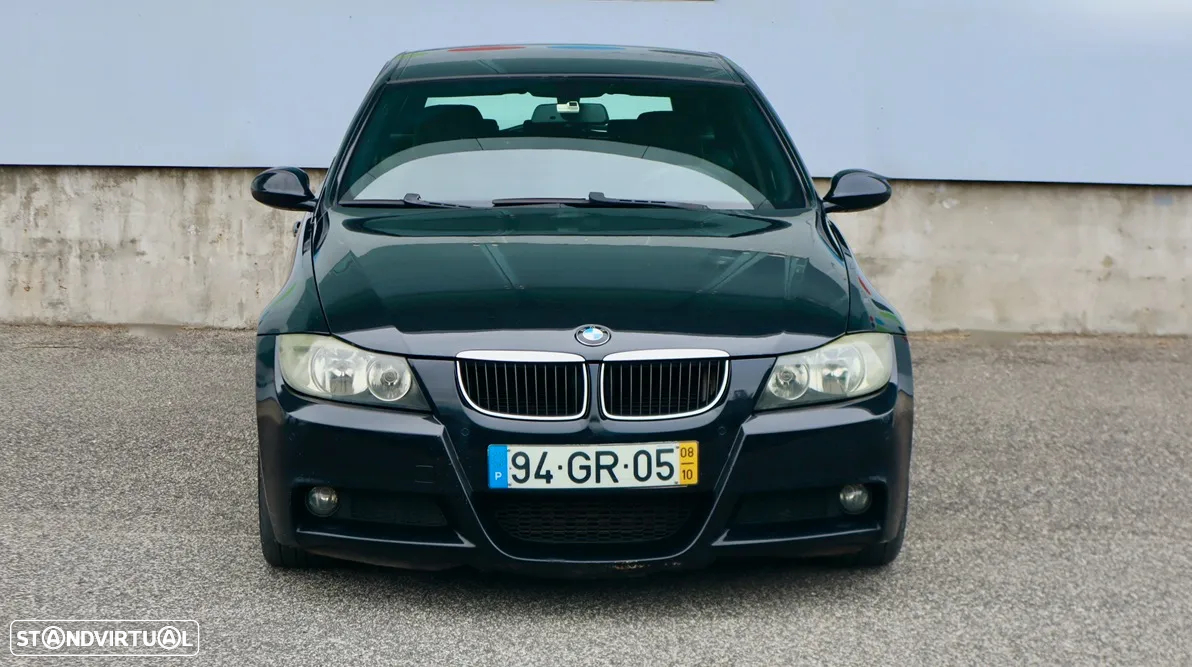 BMW 320 d Touring - 12