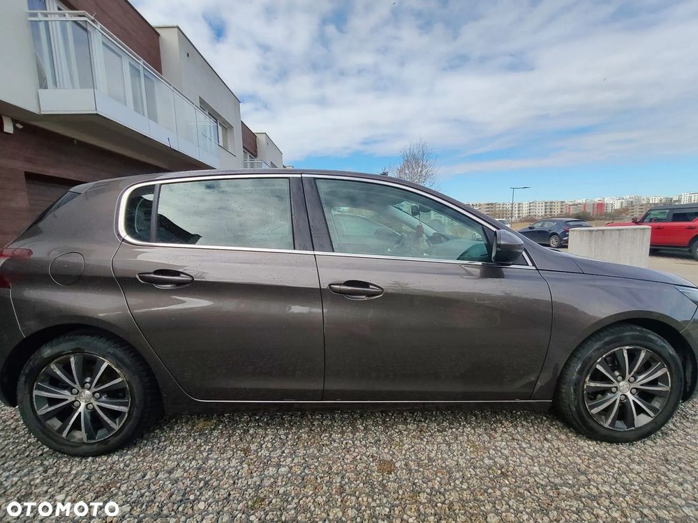 Peugeot 308 125 THP Allure - 14