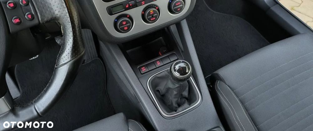 Volkswagen Scirocco 2.0 TDI Match - 7