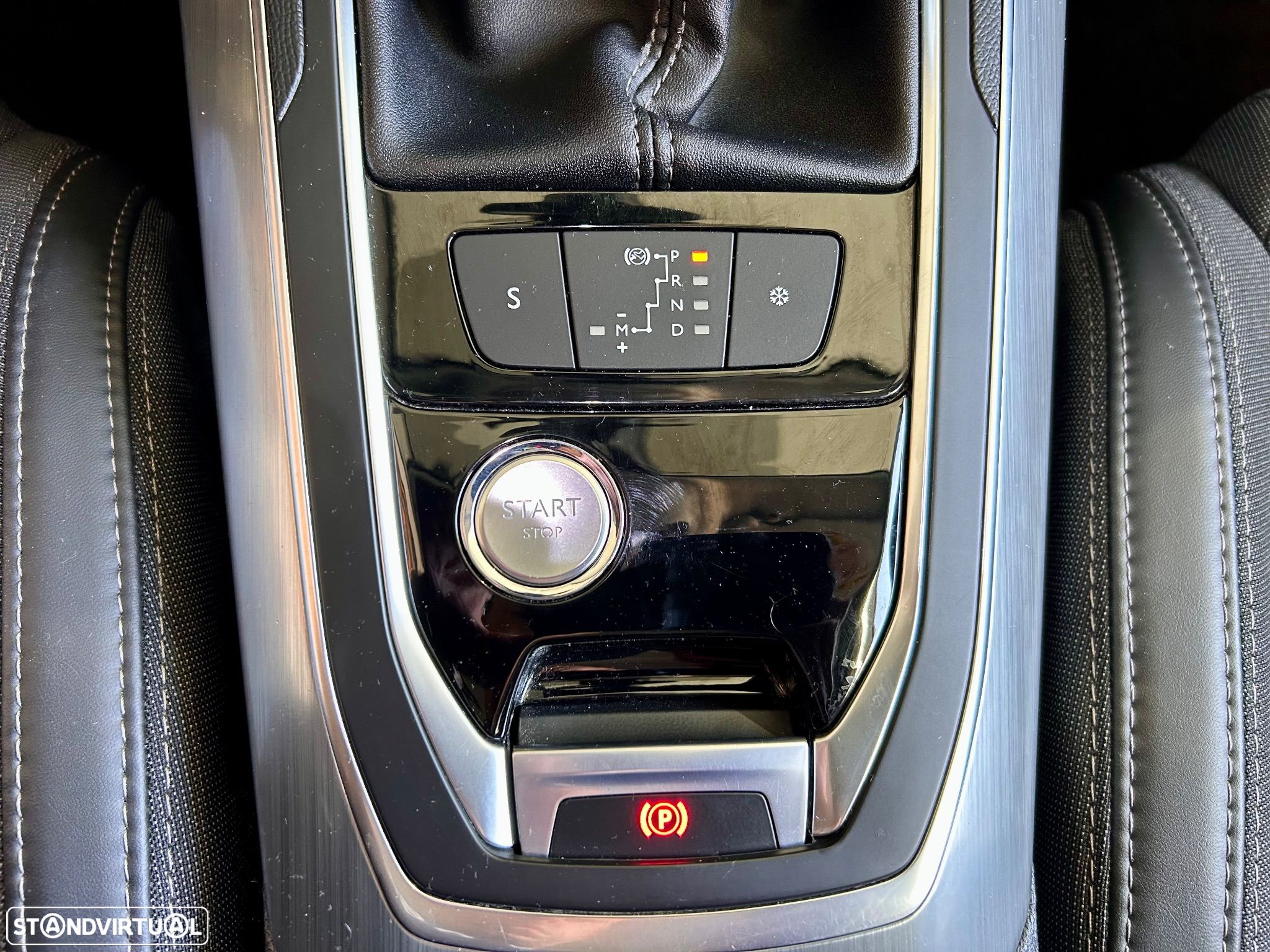 Peugeot 308 SW BlueHDi 120 EAT6 Stop & Start Active - 37