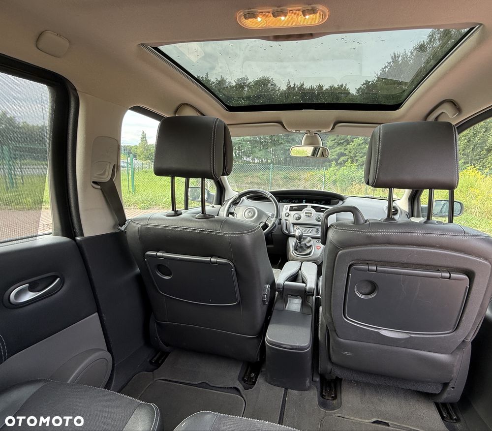 Renault Scenic - 8