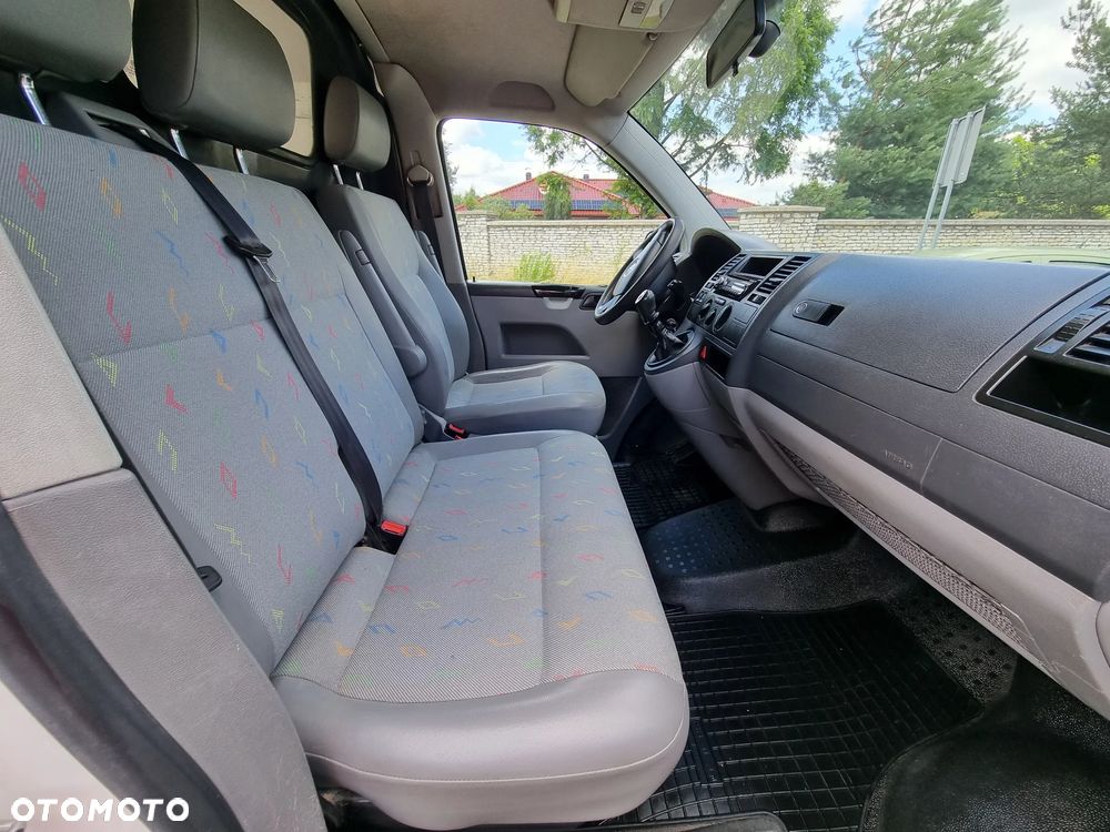 Volkswagen T5 - 25