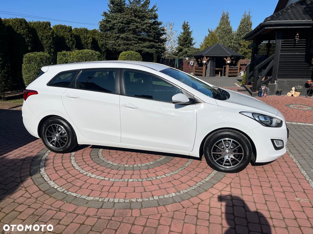 Hyundai i30 1.6 CRDI Passion Plus - 8