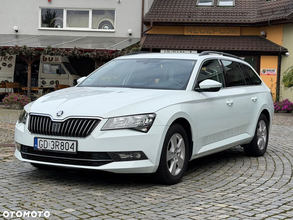 Skoda Superb 1.6 TDI Ambition - 2