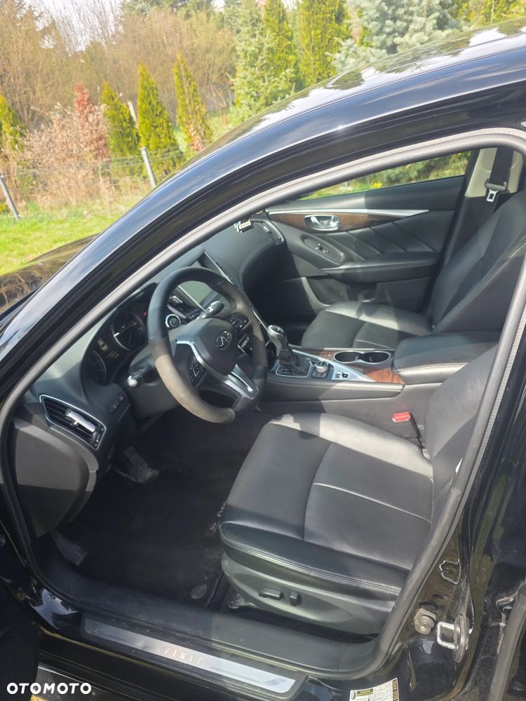 Infiniti Q50 Q50S 3.0t Sport - 11