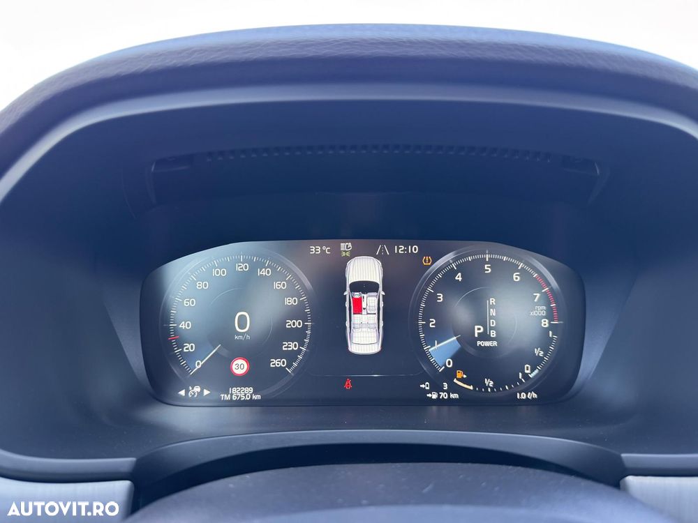 Volvo S90 T8 Twin Engine AWD Geartronic Momentum - 27