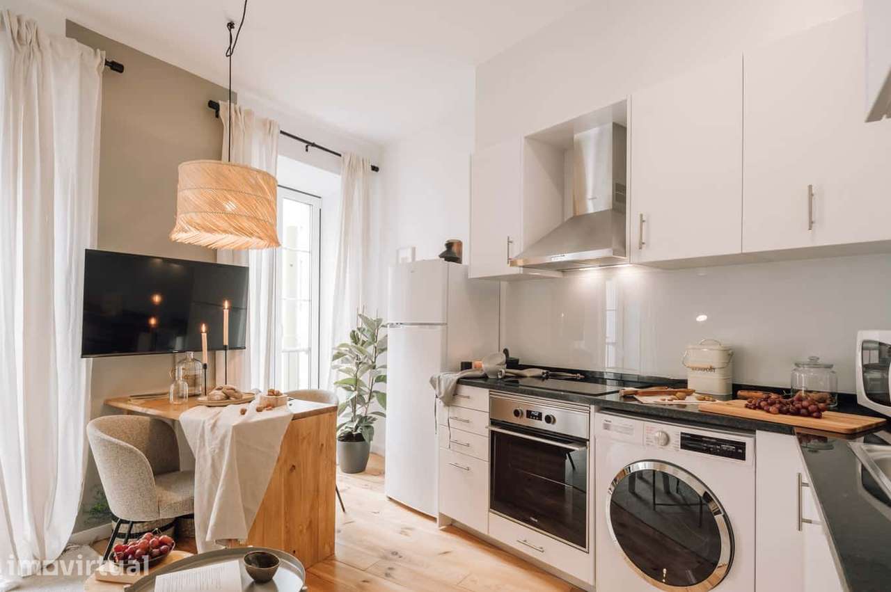 1 bedroom and balcony in Arroios - Grande imagem: 2/22