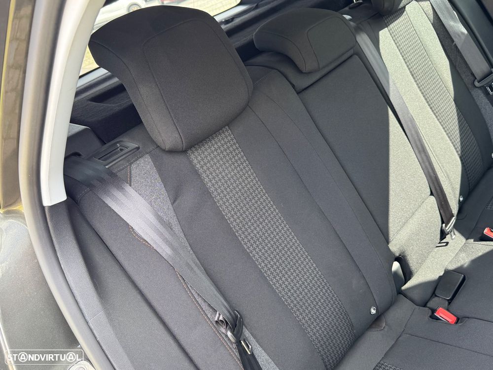 Peugeot 3008 - 12