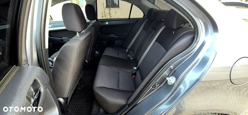 Mitsubishi Lancer 1.8 Instyle NAVI LPG - 8