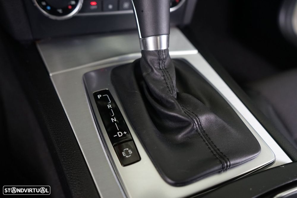 Mercedes-Benz C 180 BlueEFFICIENCY 7G-TRONIC - 24