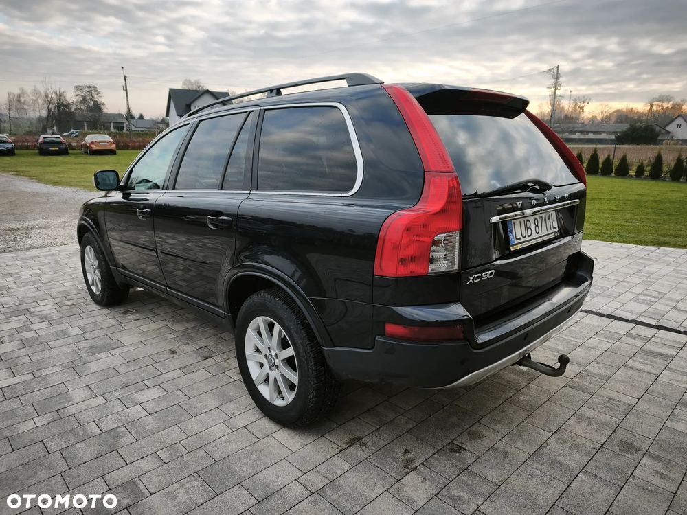 Volvo XC 90 D5 Momentum - 9