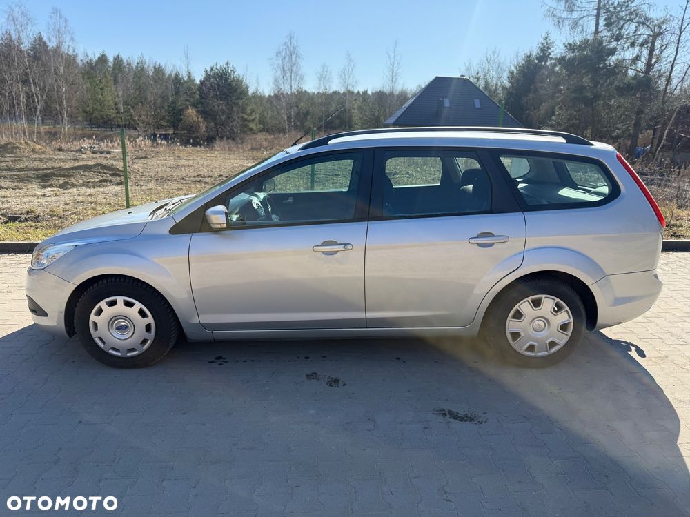 Ford Focus SW 1.6 TDCi DPF Silver Magic - 10