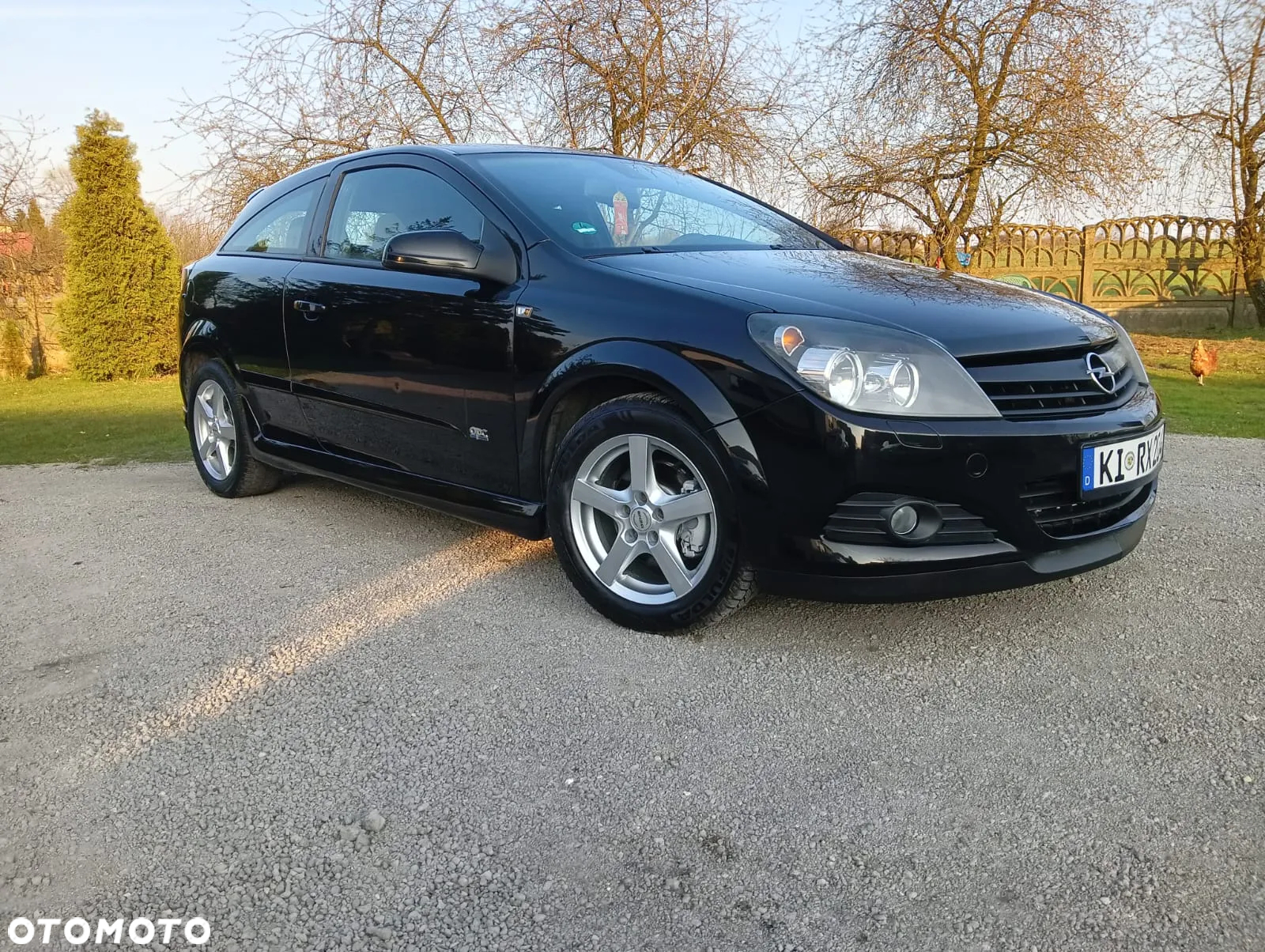 Opel Astra GTC 1.8 Sport - 19
