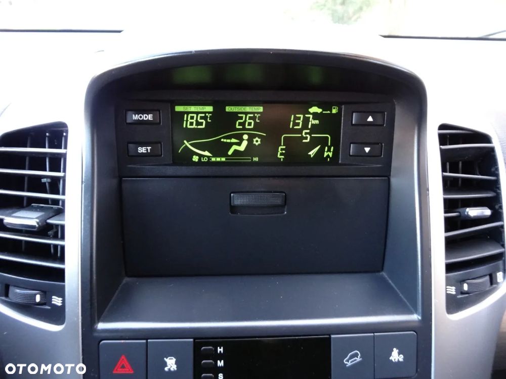 Chevrolet Captiva 2.0 2WD 7 Sitzer LS - 27