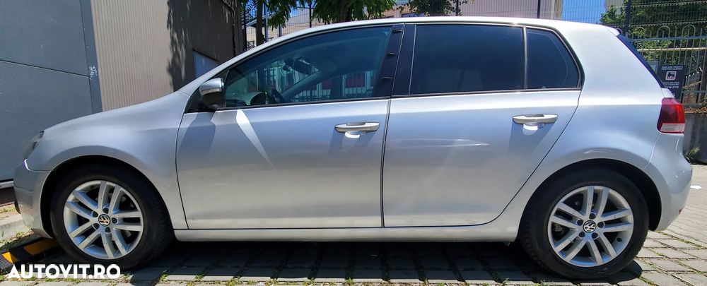 Volkswagen Golf 1.6 TDI DPF BlueMotion Technology Style - 4