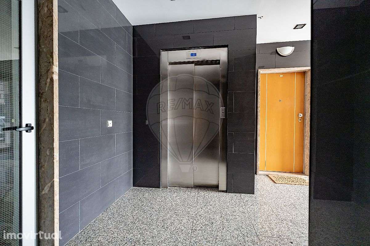 Apartamento T1 para venda - Grande imagem: 3/46