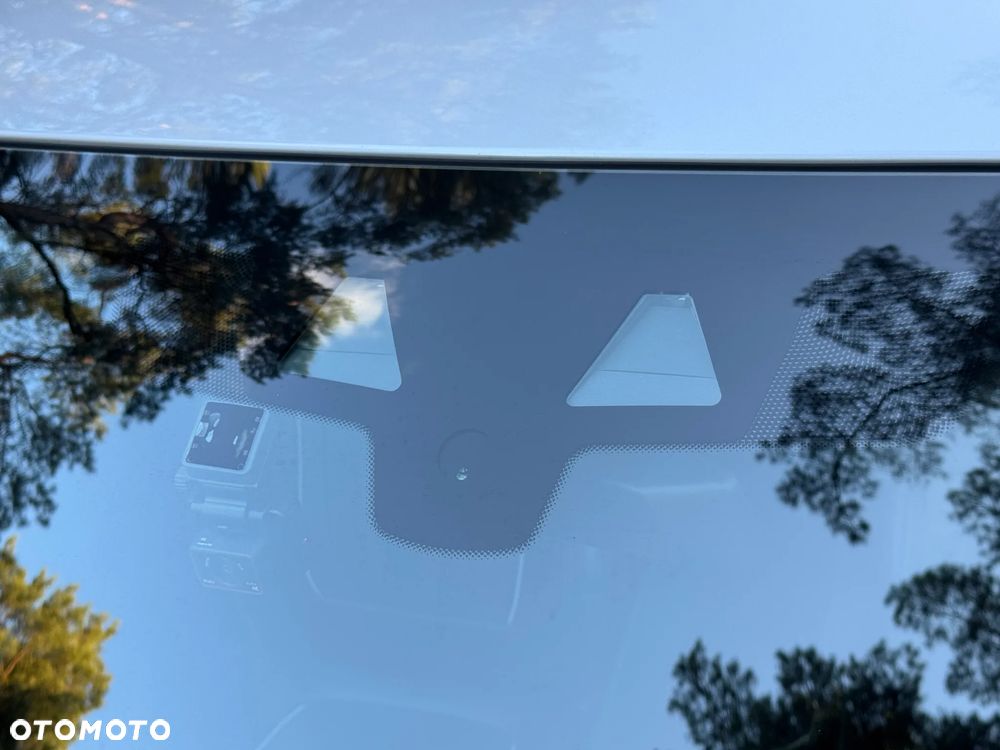 BMW Seria 5 530i xDrive Sport Line sport - 15