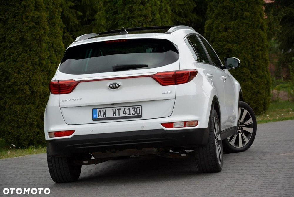 Kia Sportage 2,0 CRDI AWD Platinum - 13