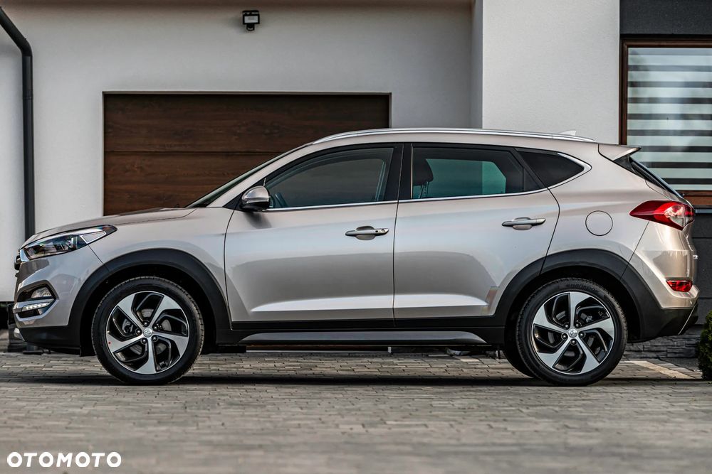 Hyundai Tucson blue 1.7 CRDi 2WD Style - 15