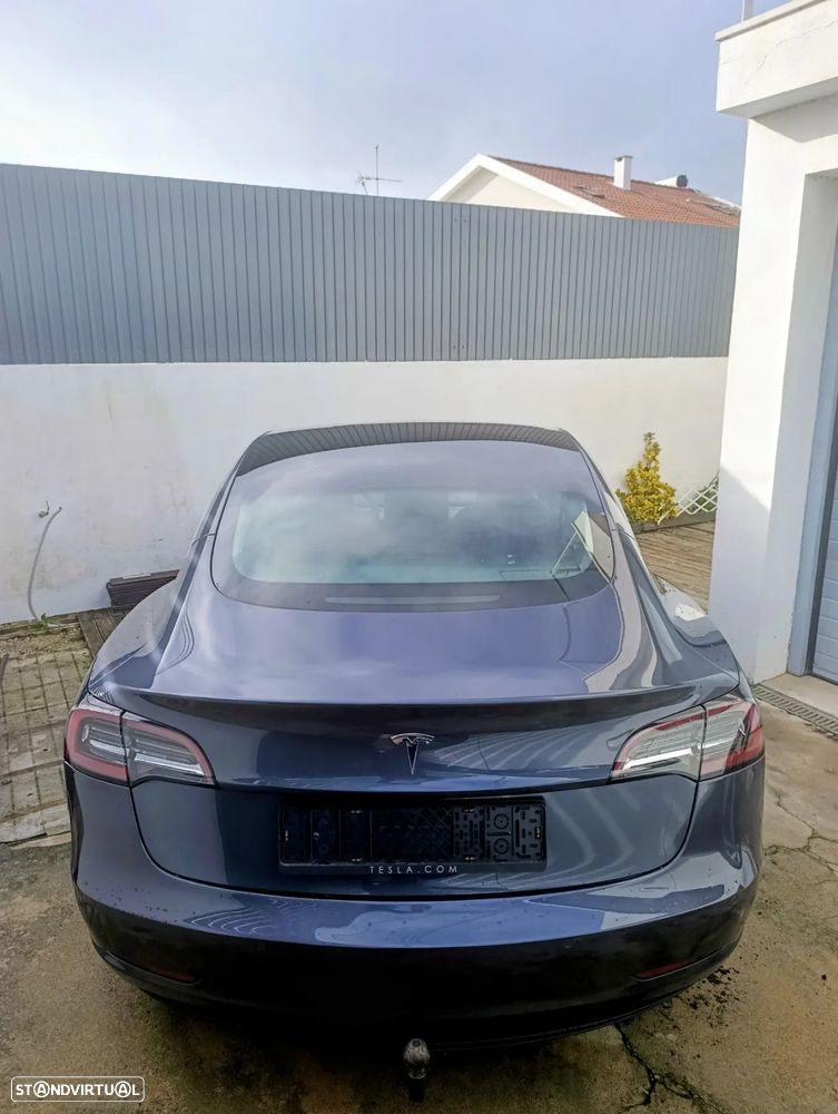 Tesla Model 3 Standard Range Plus RWD - 4
