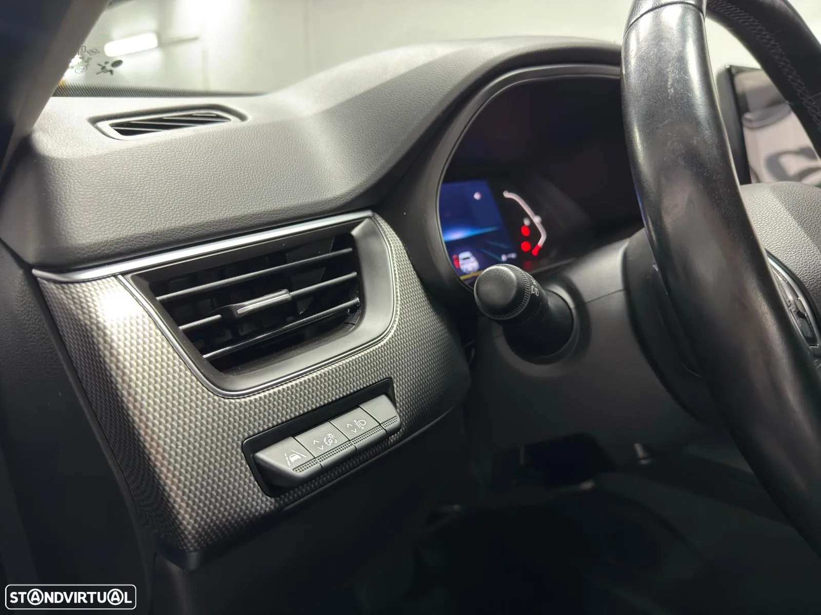 Renault Arkana 1.6 E-Tech Intens - 16