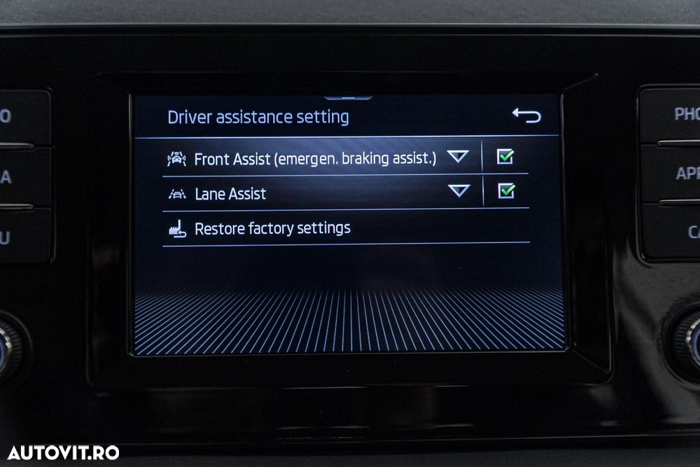 Skoda Kamiq 1.0 TSI DSG Ambition - 36