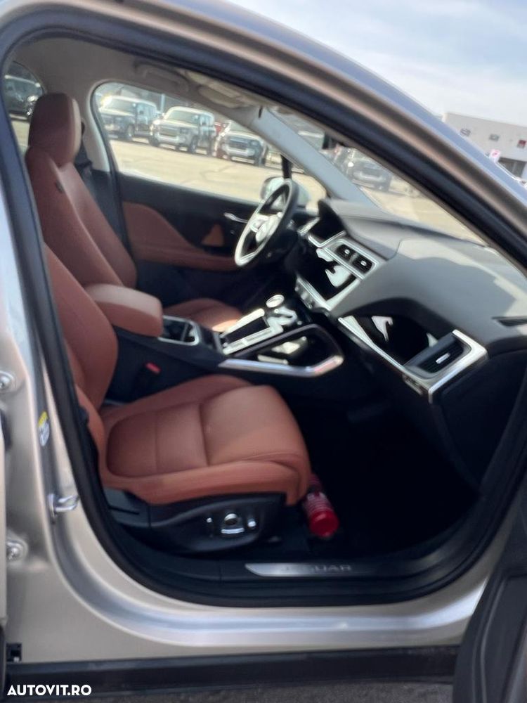 Jaguar I-Pace SE - 3