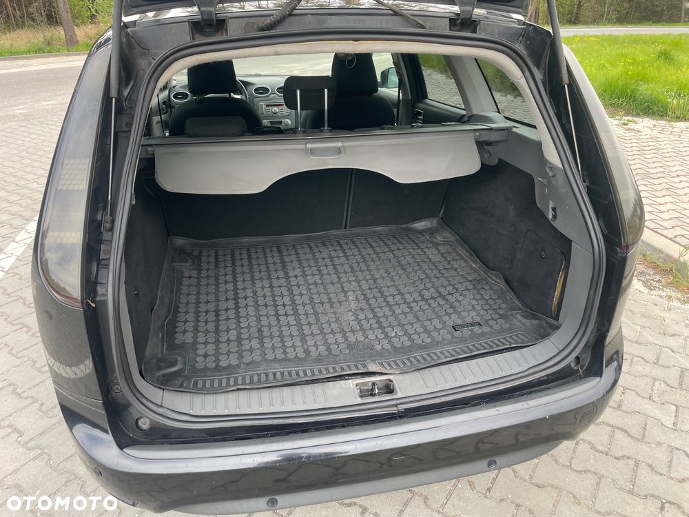 Ford Focus - 18