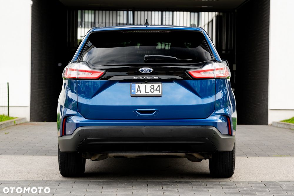Ford Edge - 8