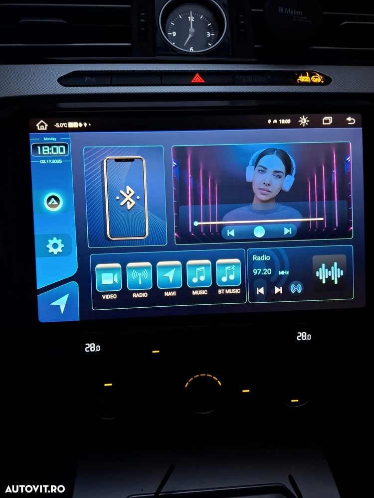 Volkswagen Passat 2.0 TDI Comfortline - 8