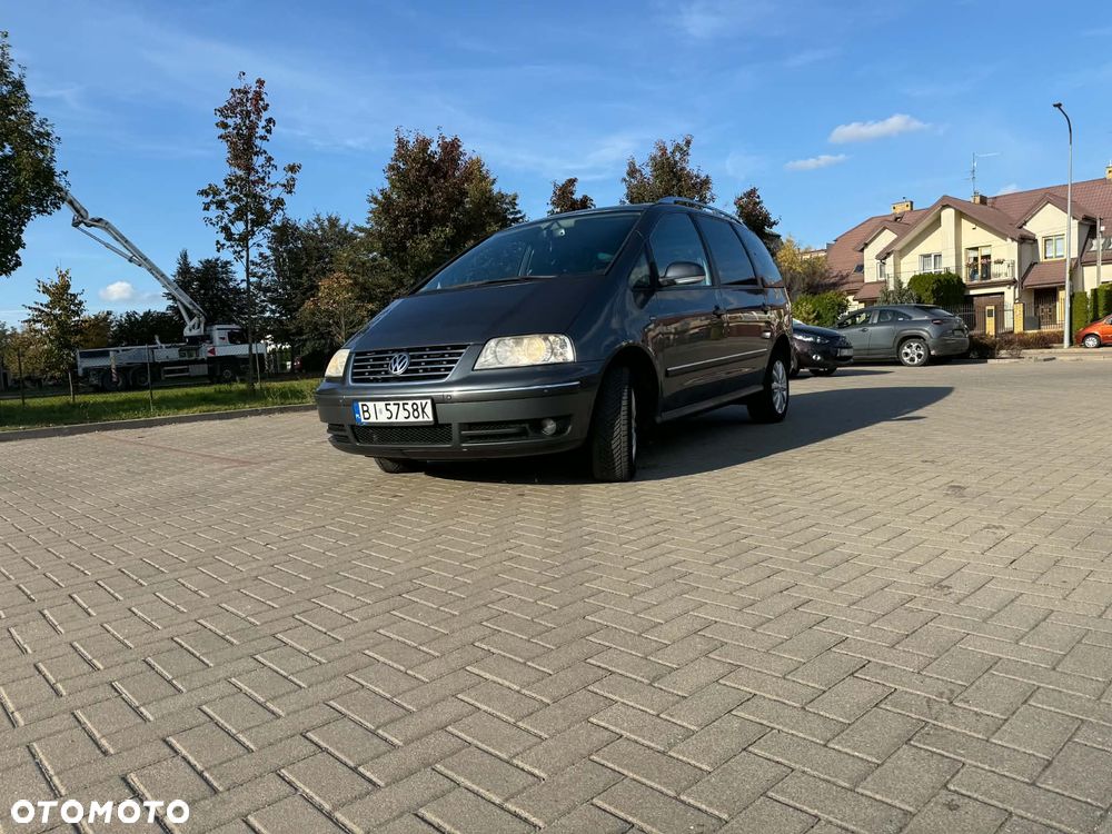 Volkswagen Sharan - 1
