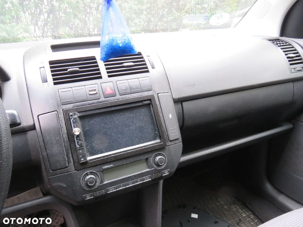 Volkswagen Polo 1.4 - 10