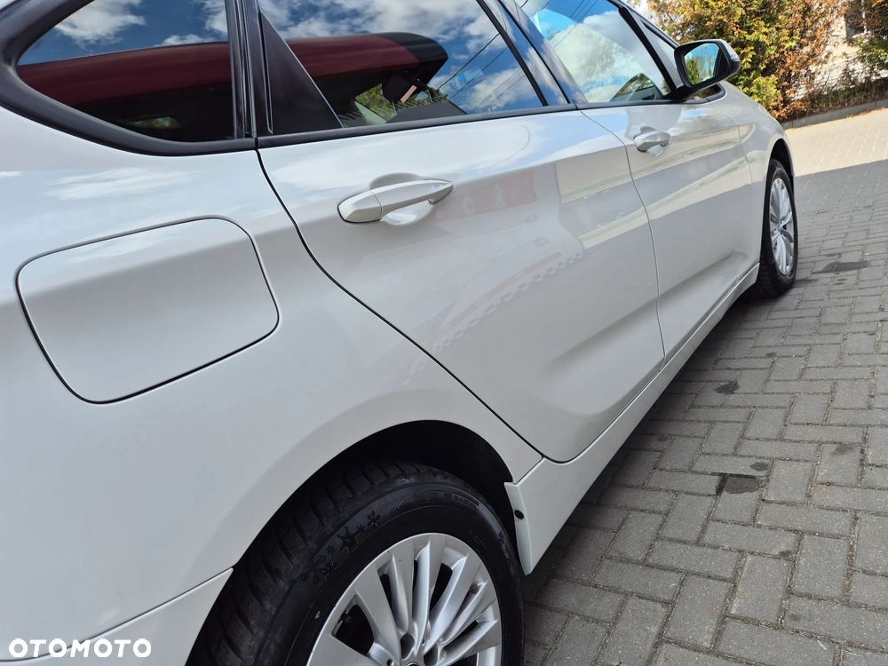 BMW Seria 2 218i Advantage - 21