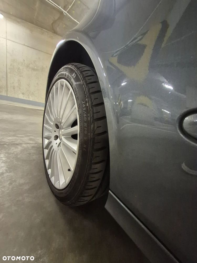 Mercedes-Benz Klasa E 500 4Matic Automatik Elegance - 39
