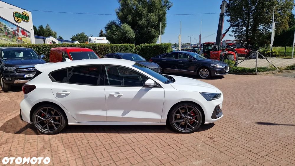 Ford Focus 2.3 EcoBoost ST X - 4