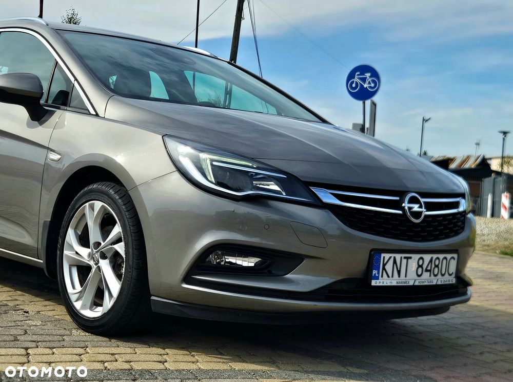 Opel Astra 1.4 T Dynamic - 19
