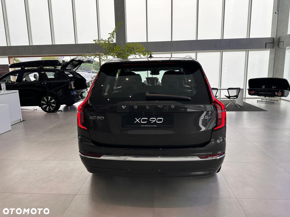 Volvo XC 90 B5 B AWD Plus Bright 7os - 6