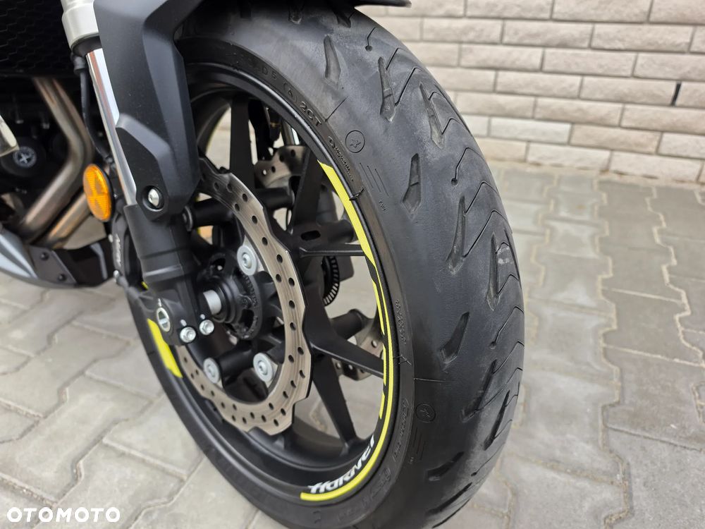 Honda Hornet - 18